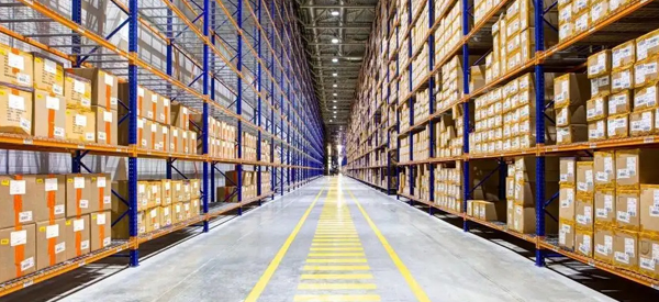 How to effectively damp and dehumidify the warehouse?